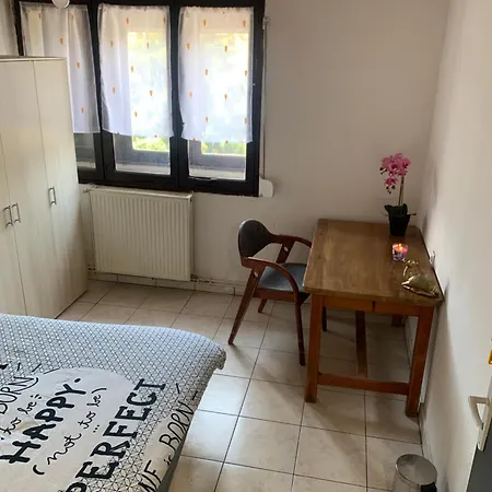 Δωμάτια σε οικογενειακή κατοικία Chambre Privee Dans Maison D Hotes 10 Minutes A Pied Gare & Centre *