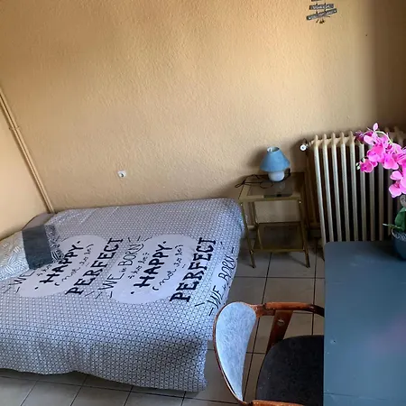 Alloggio in famiglia Chambre Privee Dans Maison D Hotes 10 Minutes A Pied Gare & Centre Alès
